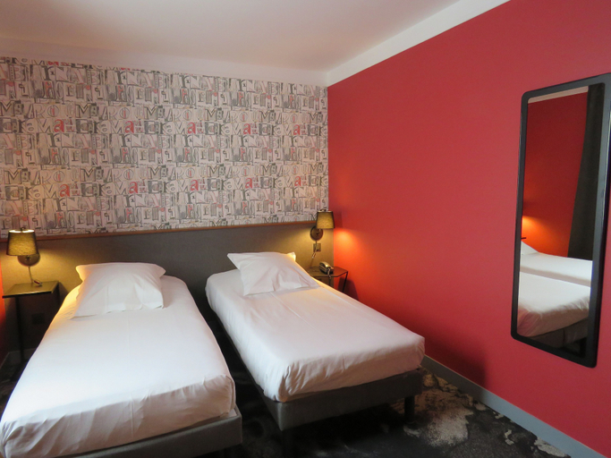 Bedroom 3, Hôtel Bristol Reims, Marne