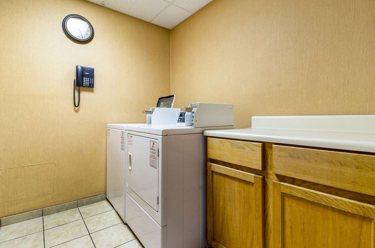 Bathroom 4, Quality Inn Lumberton, Robeson