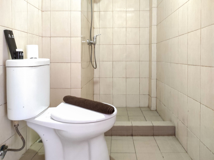 Bedroom 3, Elegant and Comfy 1BR at Vida View Makasar Apartment, Makassar