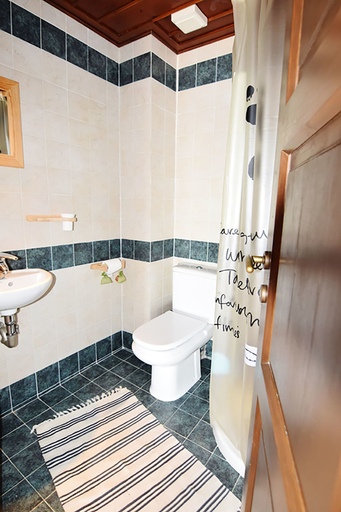 Others 5, Erato House, Thessaly