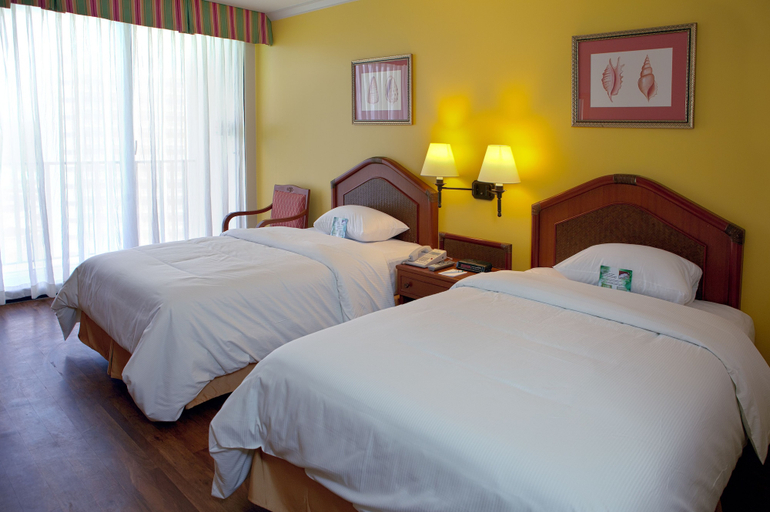 Bedroom 3, Guam Reef Hotel, Tumon