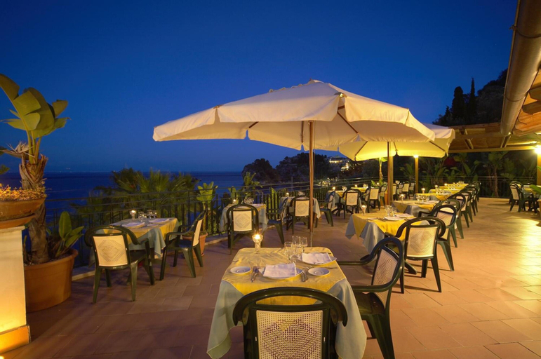 Food & Drinks 5, Hotel Baia Delle Sirene, Messina