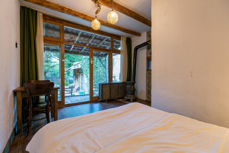 Bedroom 4, Hindiba Doga Evi, Mengen