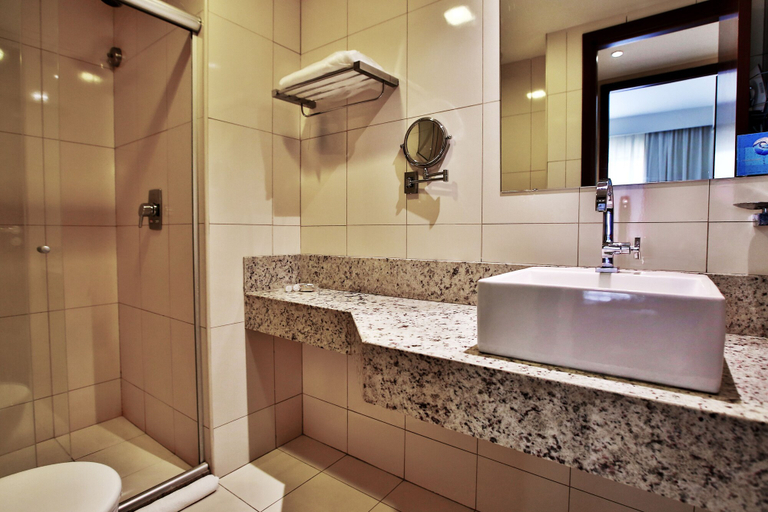 Bathroom 5, Quality Hotel & Suites São Salvador, Salvador