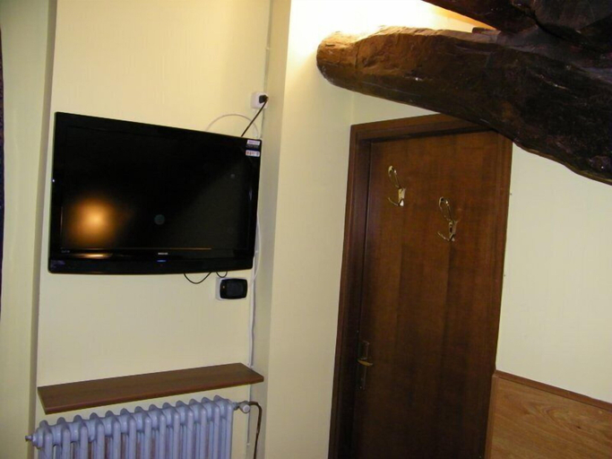 Others 5, Hotel Cavallo Bianco, Novara