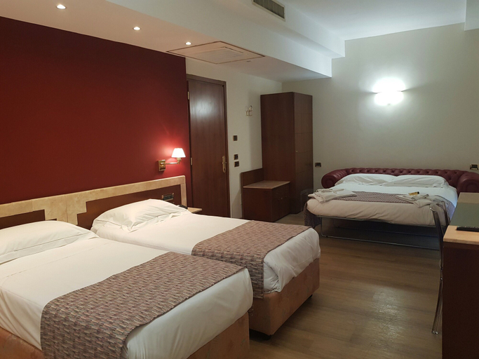 Bedroom 2, Hotel Astra Ferrara, Ferrara