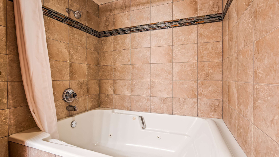 Bathroom 4, Best Western Music Capital Inn, Taney