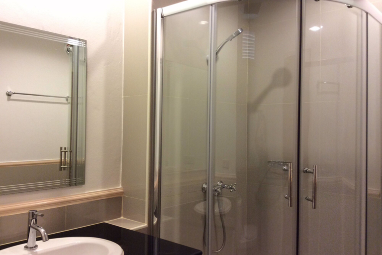 Bathroom 3, Greenseaviewresort Bangsaphan, Bang Saphan