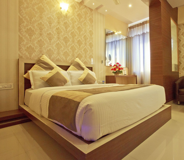 Bedroom 1, Aishwarya Suites, Mysore