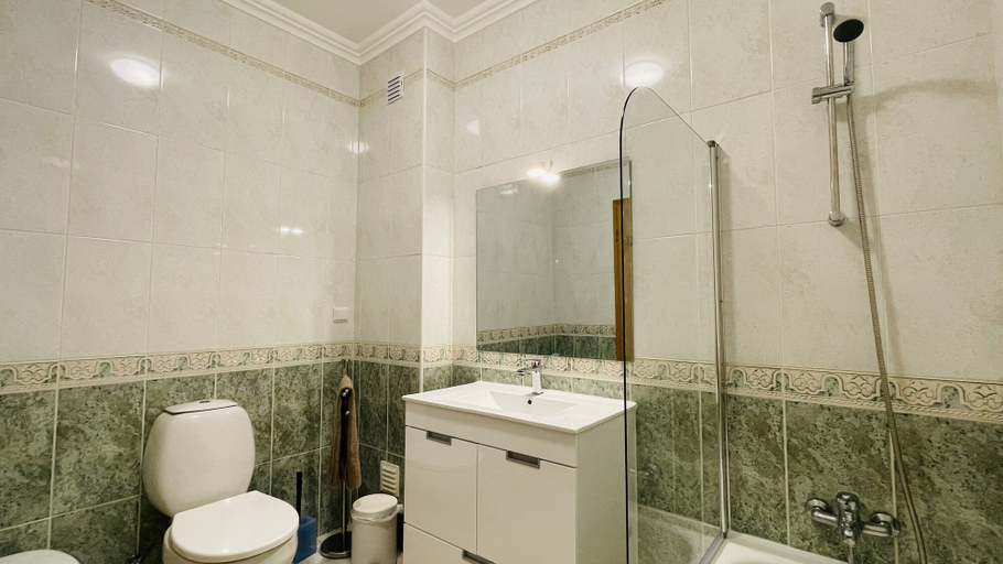 Bathroom 4, Bicos 101 CIP, Albufeira