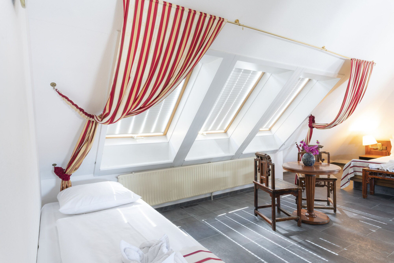 Bedroom 4, Hotel Astoria am Urachplatz, Stuttgart