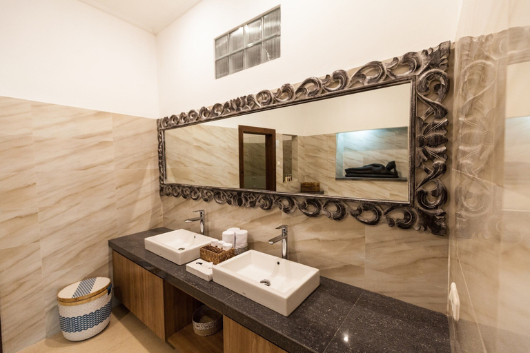 Bathroom 3, The Griyani Suite, Badung