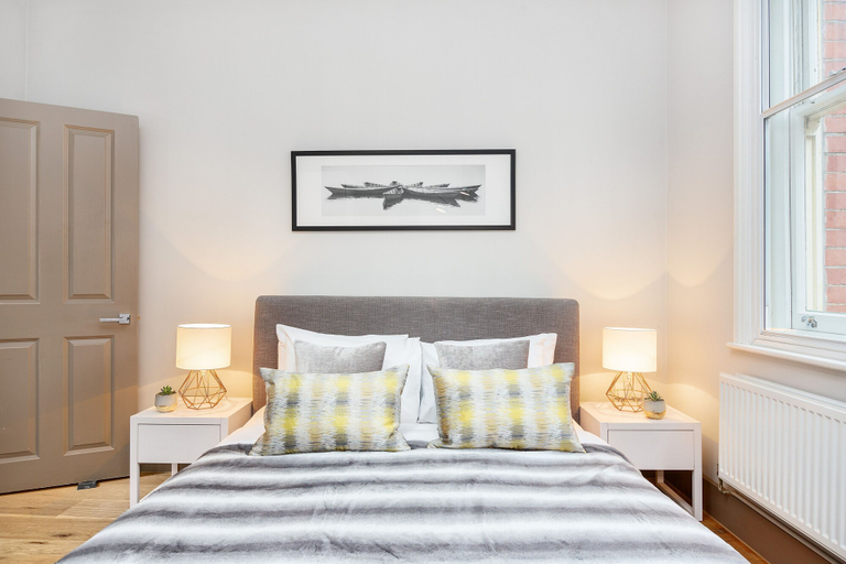 Bedroom 4, One Bed Serviced Apts near Oxford Street, London