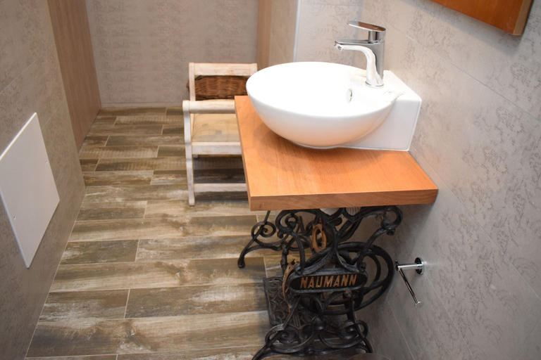 Bathroom 5, Myrtis, Crete
