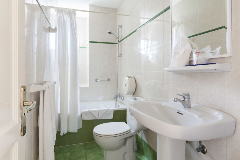 Bathroom 5, Caleta Garden, Las Palmas