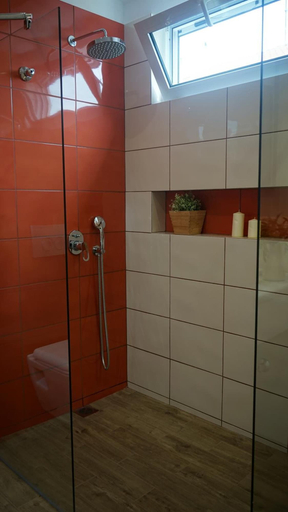 Bathroom 4, Hotel Morfeas, Central Macedonia