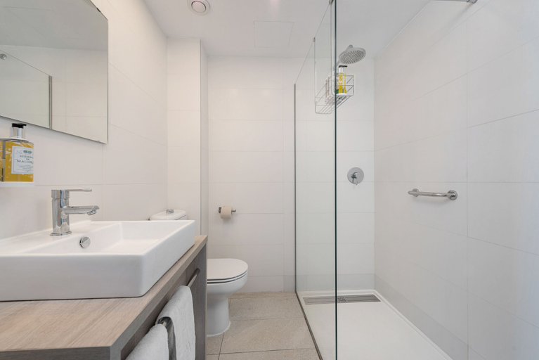 Bathroom 5, Hotel Atolon & Kaafu Beach Club, Baleares