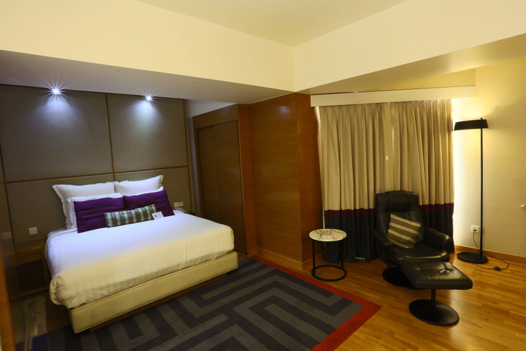 Bedroom 4, Avari Towers Karachi, Karachi