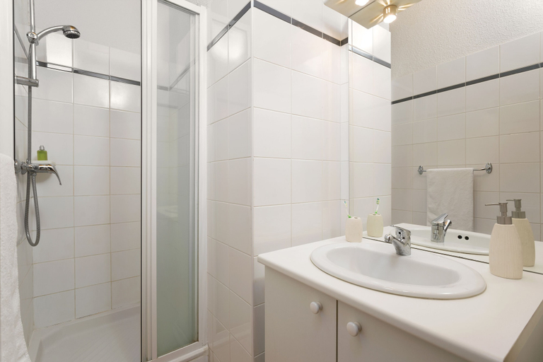 Bathroom, Madame Vacances Les Chalets des Praz, Savoie