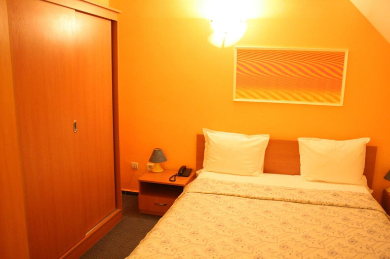 Bedroom 3, Hotel Adriatico, Timisoara