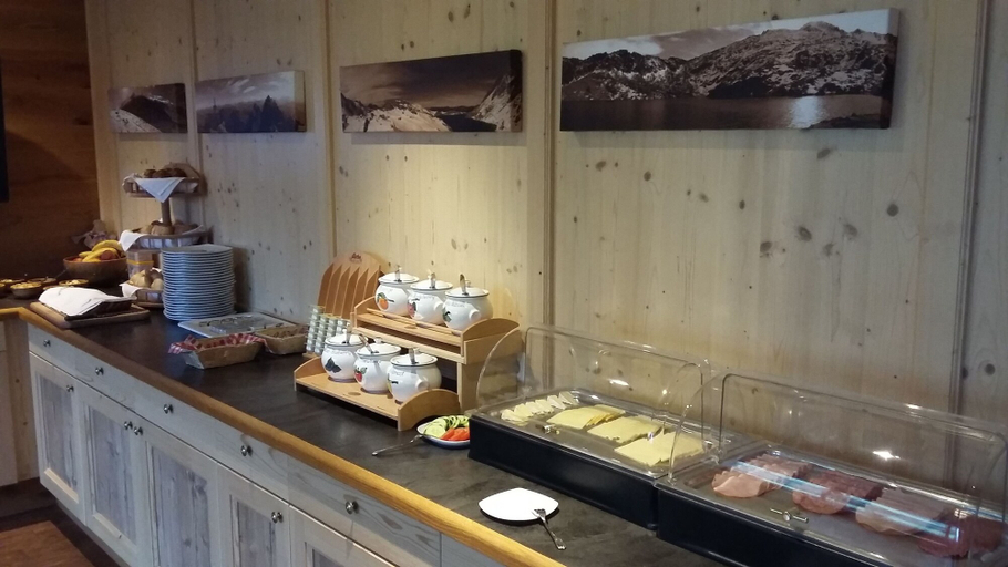 Food & Drinks 5, Alphotel Mittersill, Zell am See