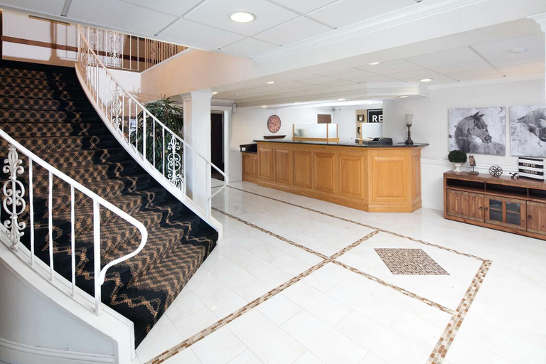 Others 5, Red Lion Inn & Suites Auburn, Placer