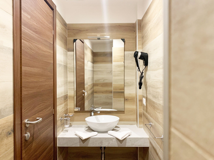 Bathroom 3, Aurum Uffizi, Florence