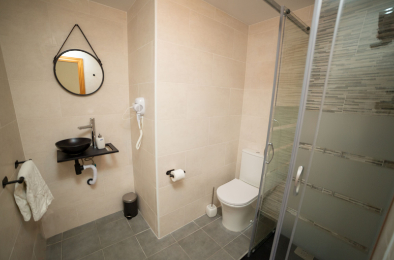 Bathroom 3, Old Town La Estacion, Alicante