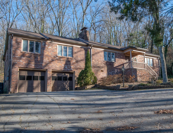 Exterior & Views 2, Green Hills Hideaway, Davidson