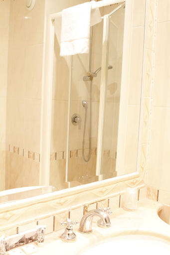 Bathroom 5, Hotel Torino, Rome