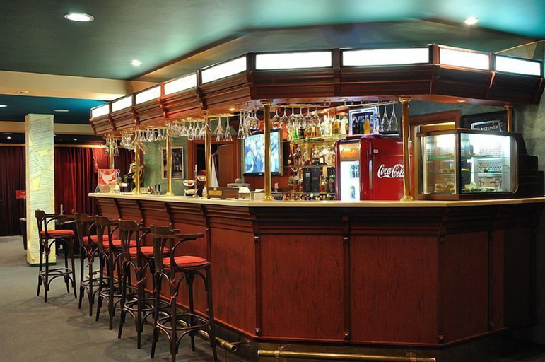 Food & Drinks 5, Shalyapin Palace Hotel, Vysokogorskiy rayon