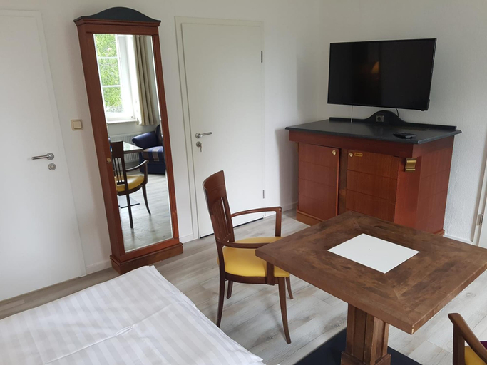Bedroom 4, Gasthof zur Alten Post, Mansfeld-Südharz