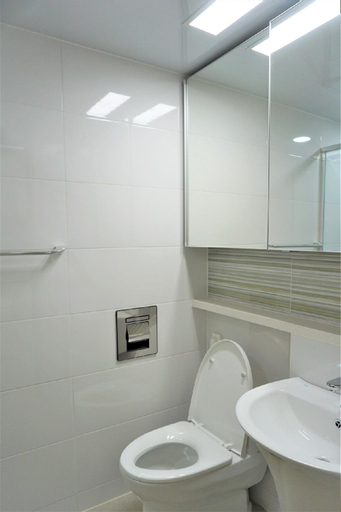 2 Subway 3min walk  Clean Fully Furnished Studio
, Jung