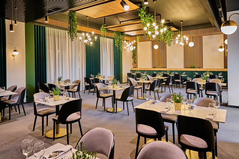 Food & Drinks 5, Artis Loft Hotel, Żyrardów