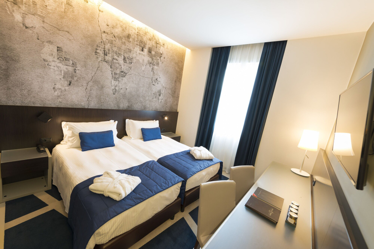 Bedroom 3, Hotel Manin, Milano