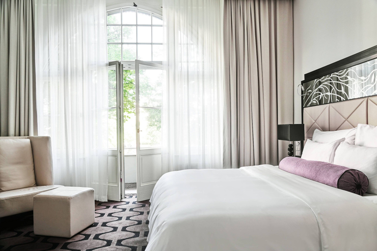 Bedroom 2, Roomers Berlin Steinplatz, Autograph Collection, Berlin