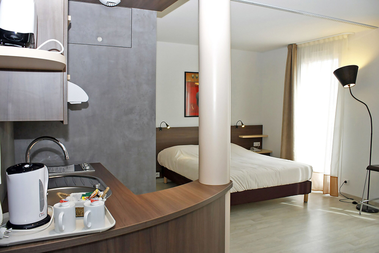 Bedroom 5, Suite Home Apt en Luberon, Vaucluse