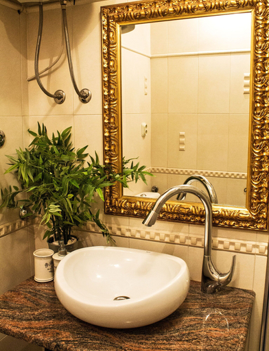 Bathroom 3, Split Theatre Apartments, Split