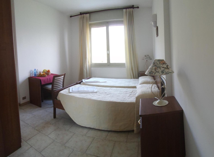 Bedroom 4, Hotel La Sorgente, Como