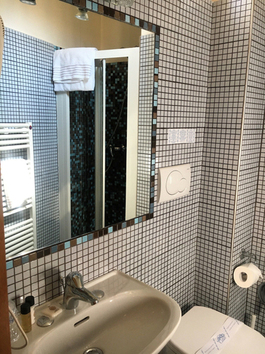 Bathroom 4, Boutique Hotel Scalzi - Adults Only, Verona