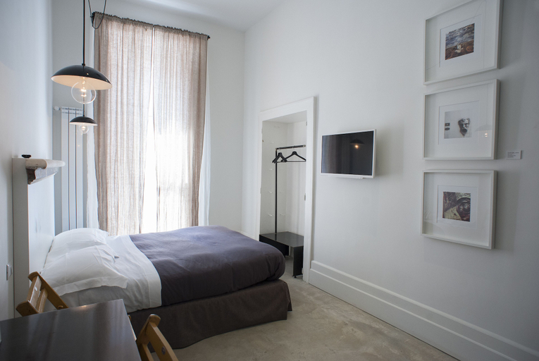 Bedroom 4, Belledonne Suite & Gallery, Napoli