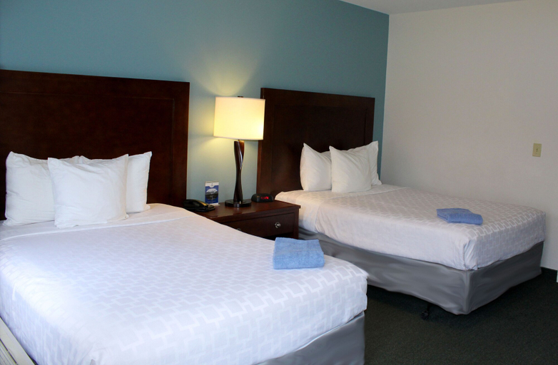 Bedroom 3, The Canyon Motel, Tioga