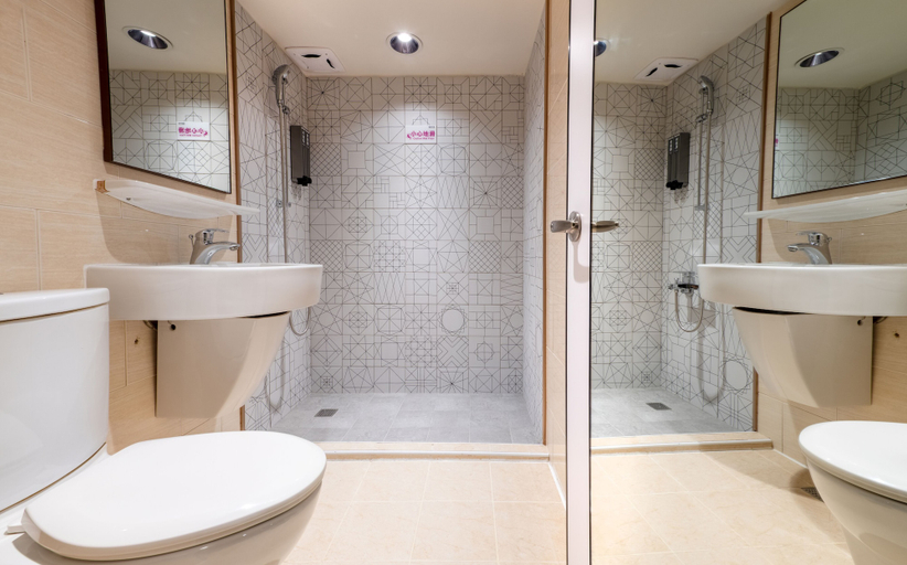 Bathroom 5, Royal Group Hotel  Xiong Zhong  Branch, Kaohsiung