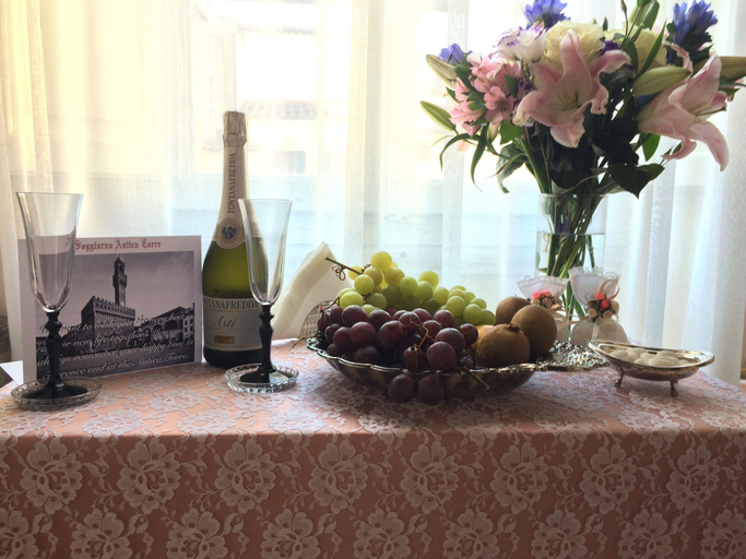 Food & Drinks 5, Soggiorno Antica Torre, Florence
