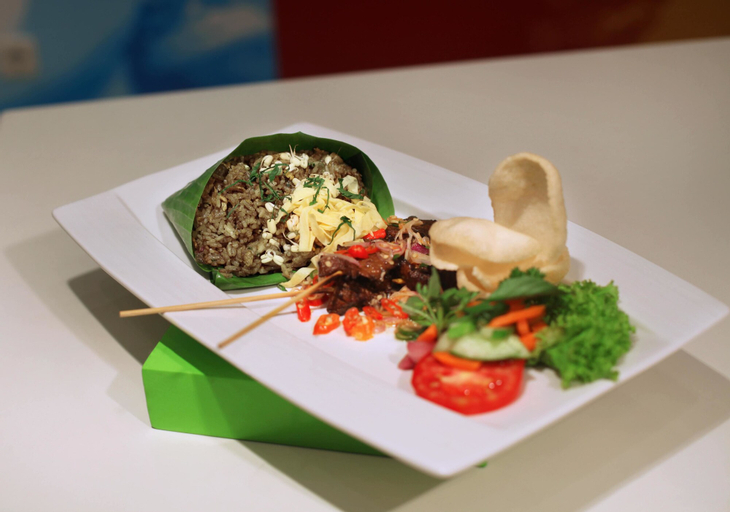 Food & Drinks 6