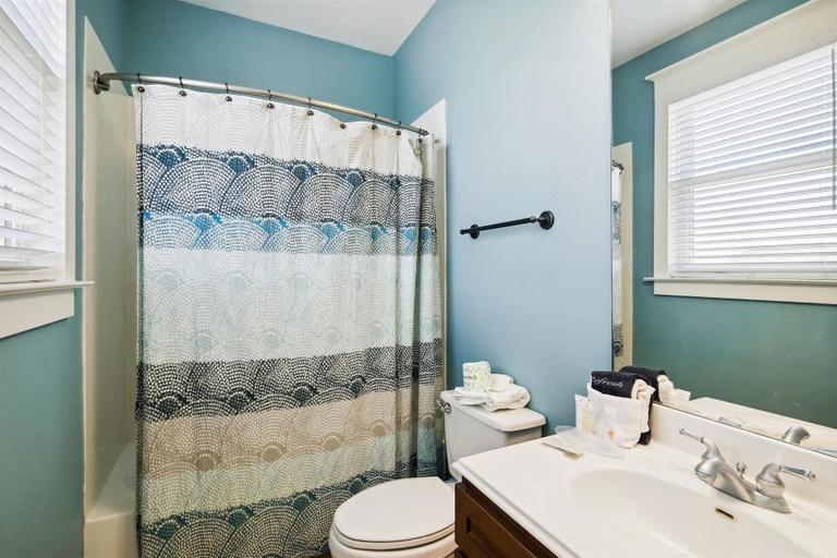 Bathroom 5, Memory Maker, Galveston