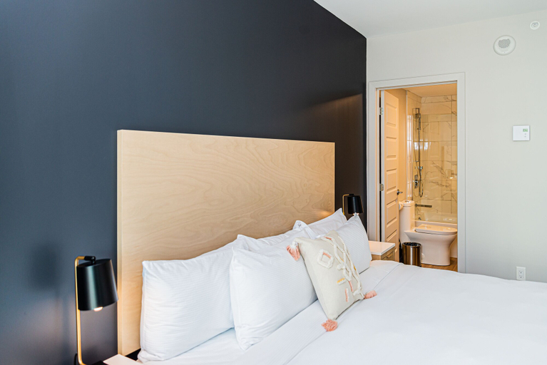 Bedroom 3, WERFY Luxury Apart-Hotel, Montréal