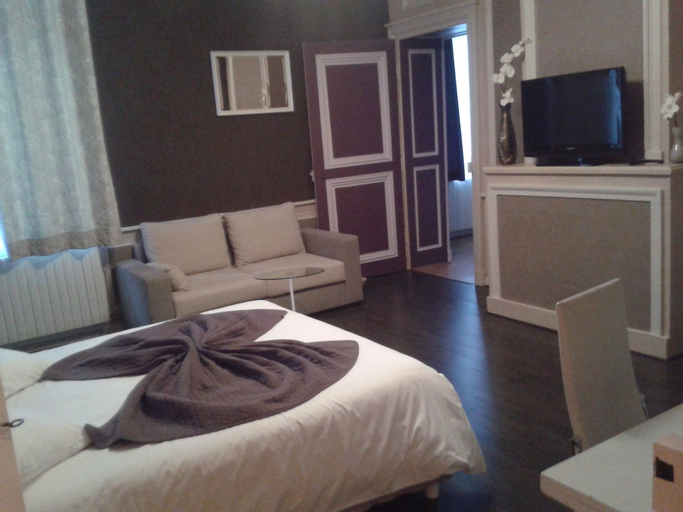 Bedroom 21