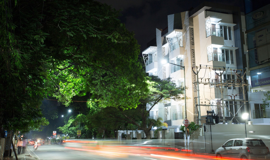 Exterior & Views 2, Treebo Pechis Castle, Chennai