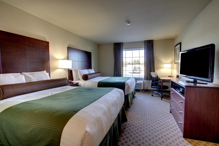 Bedroom 4, Cobblestone Inn & Suites - Rugby, Pierce